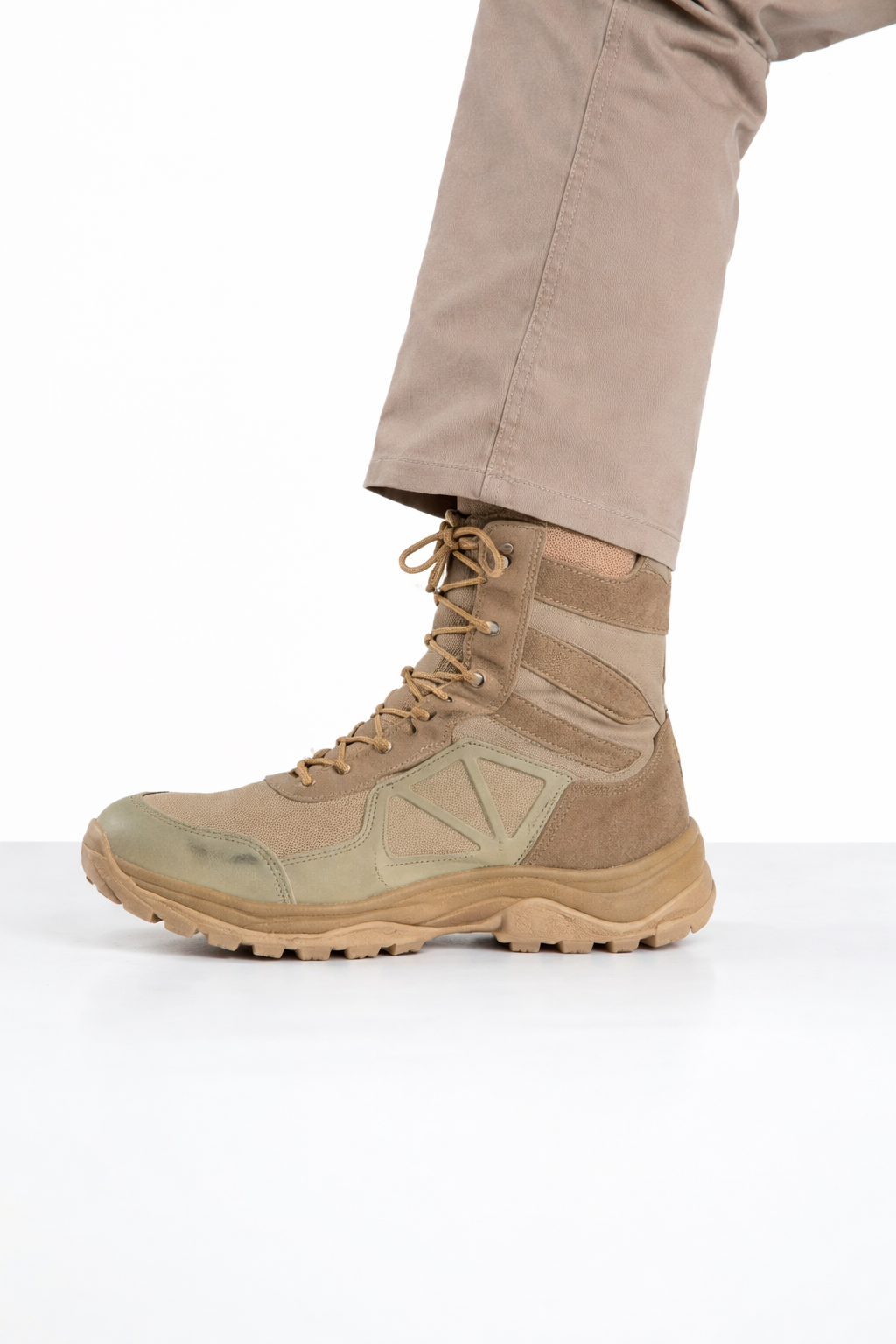 Reliant GY110 – Beige Bota táctica / outdoor caballero | Color Beige